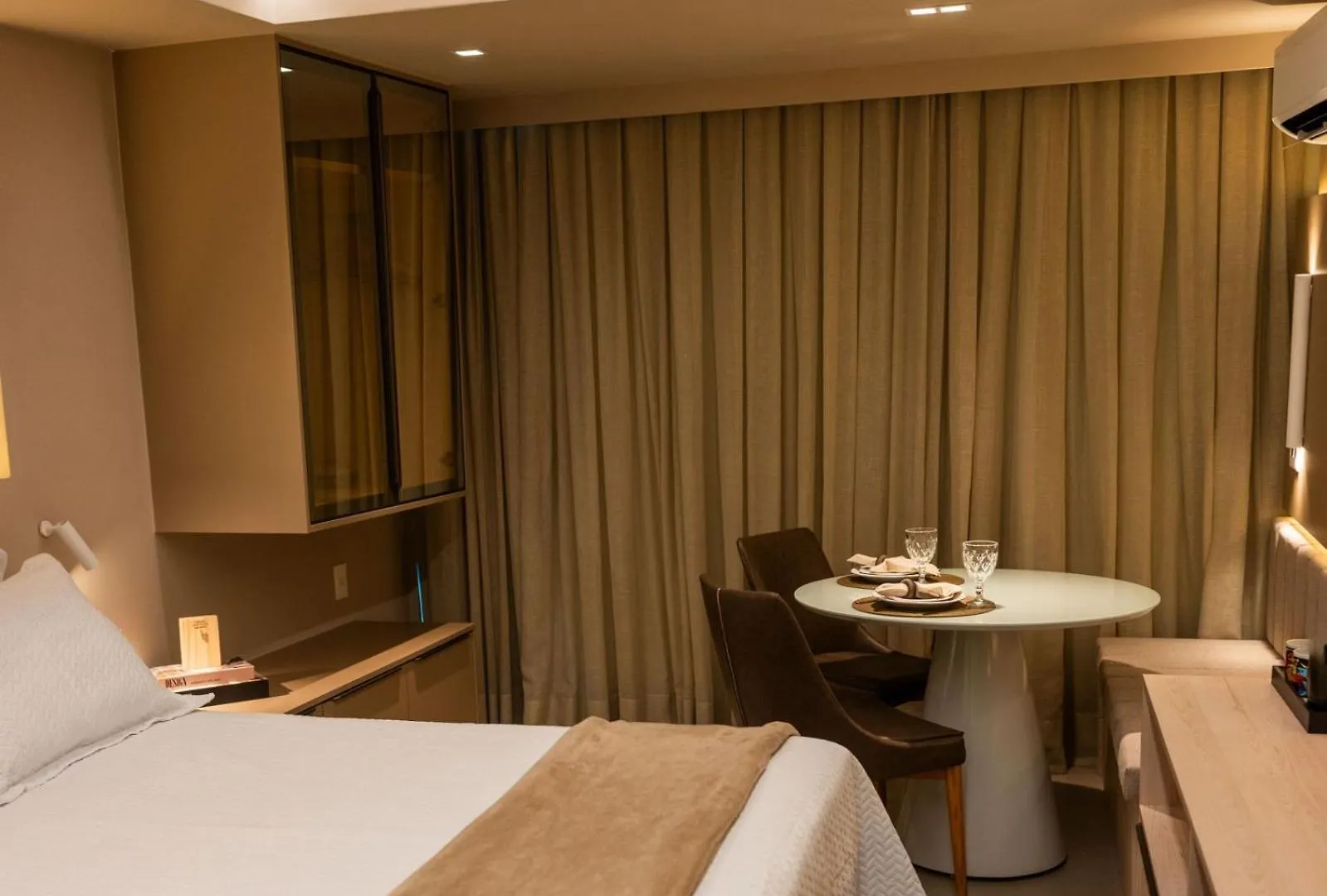 Rooftop 470 - Novissimo Flat Boa Viagem Recife Daire